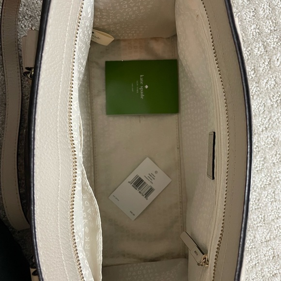 Kate spade purse - Picture 2 of 3